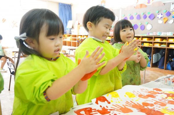 紅葉した木の製作　年少