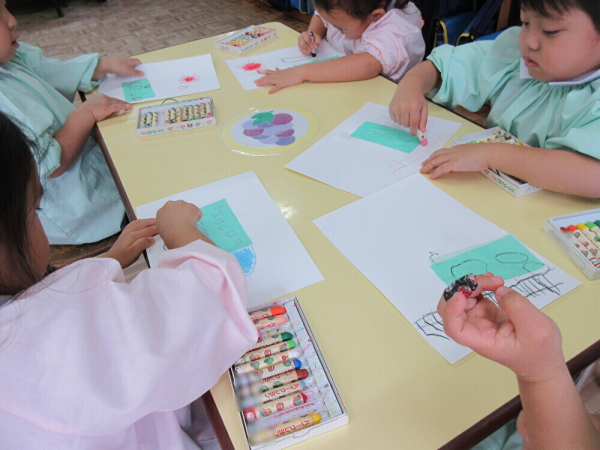 折り紙製作～年少組～