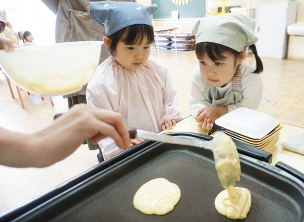 【桜輪チェリールーム】クッキング